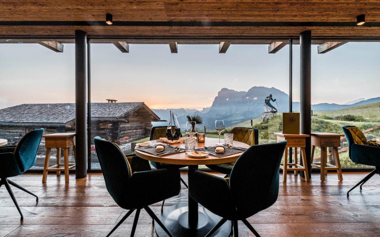 Hotel Goldknopf Alpe Di Siusi Buitenkant foto