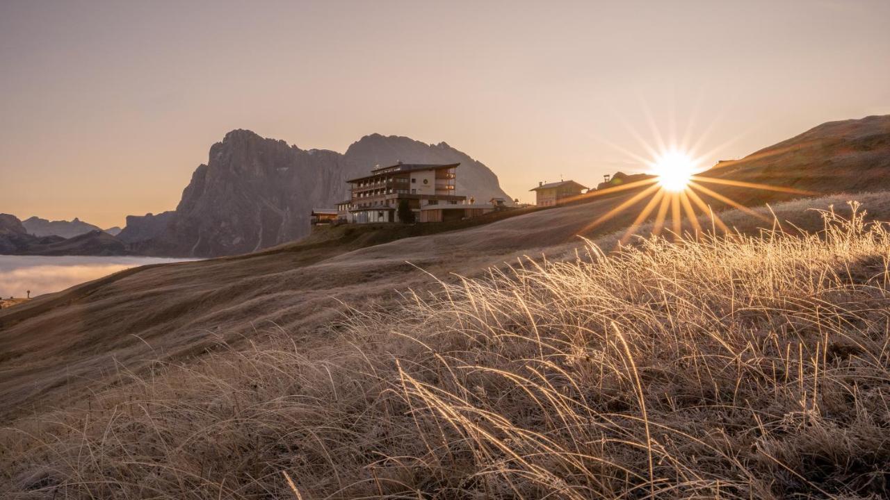 Hotel Goldknopf Alpe Di Siusi Buitenkant foto