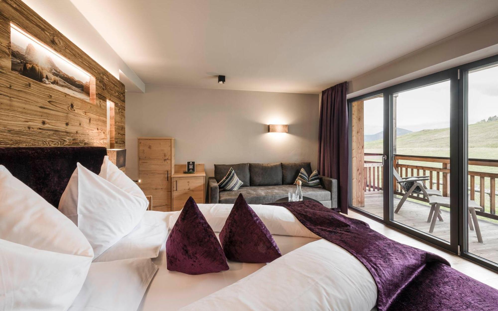 Hotel Goldknopf Alpe Di Siusi Buitenkant foto