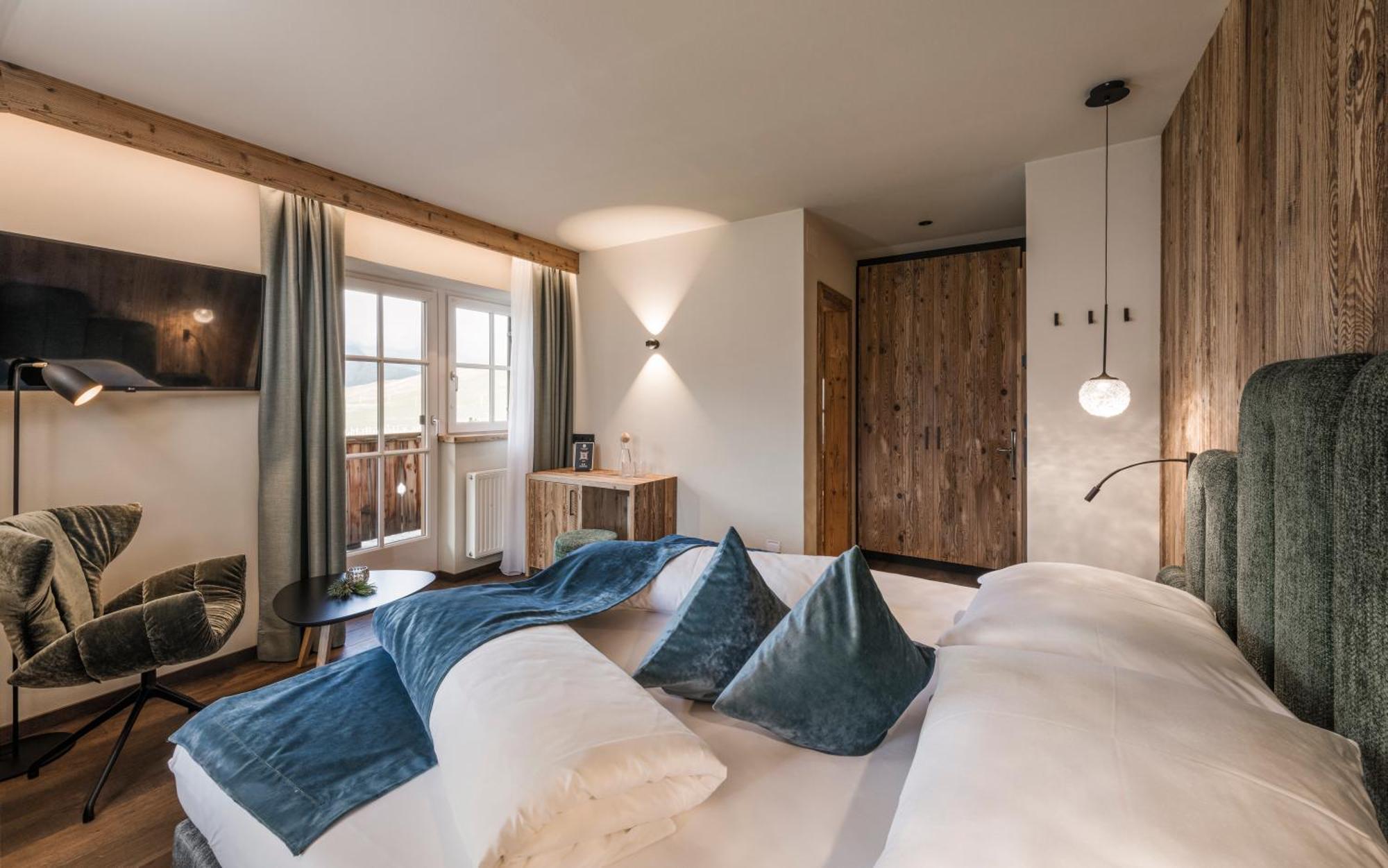 Hotel Goldknopf Alpe Di Siusi Buitenkant foto
